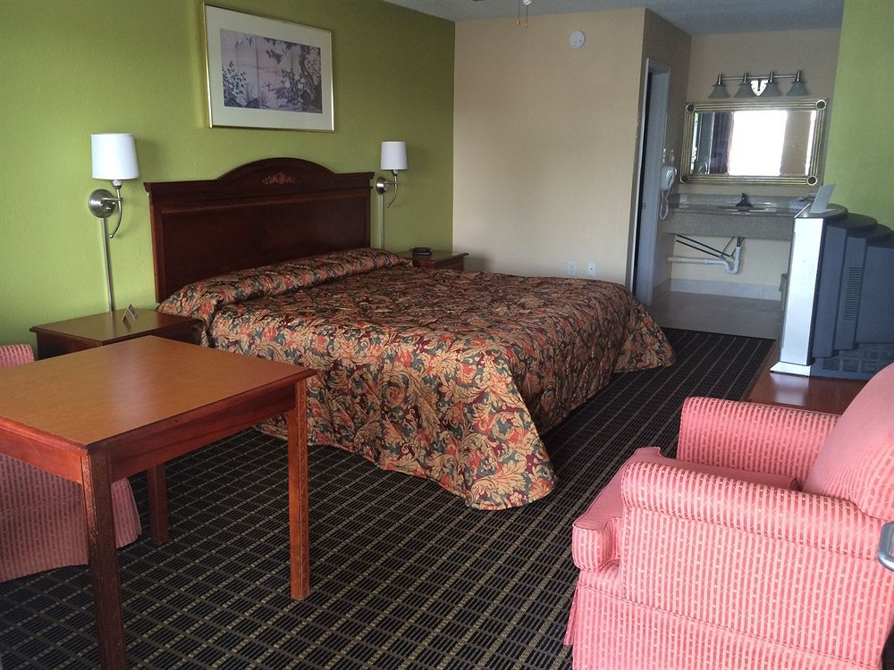 Newport News Inn Eksteriør bilde