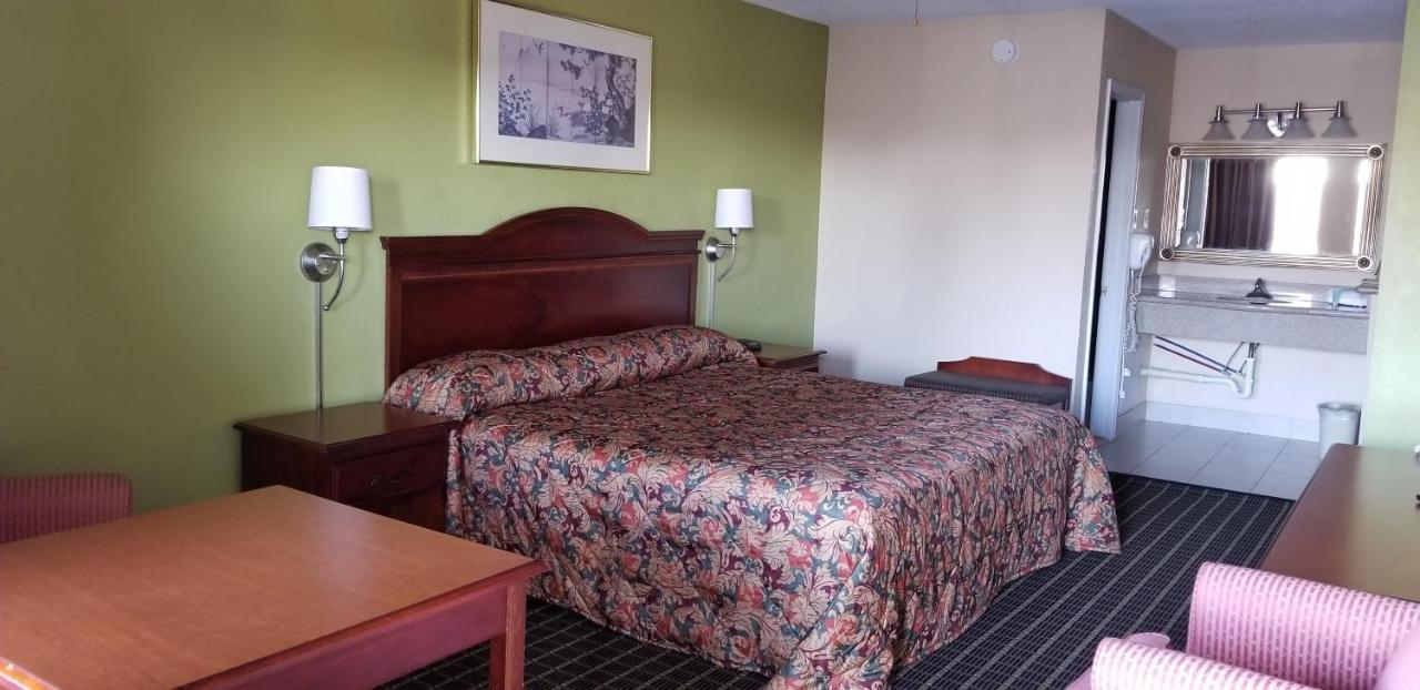 Newport News Inn Eksteriør bilde